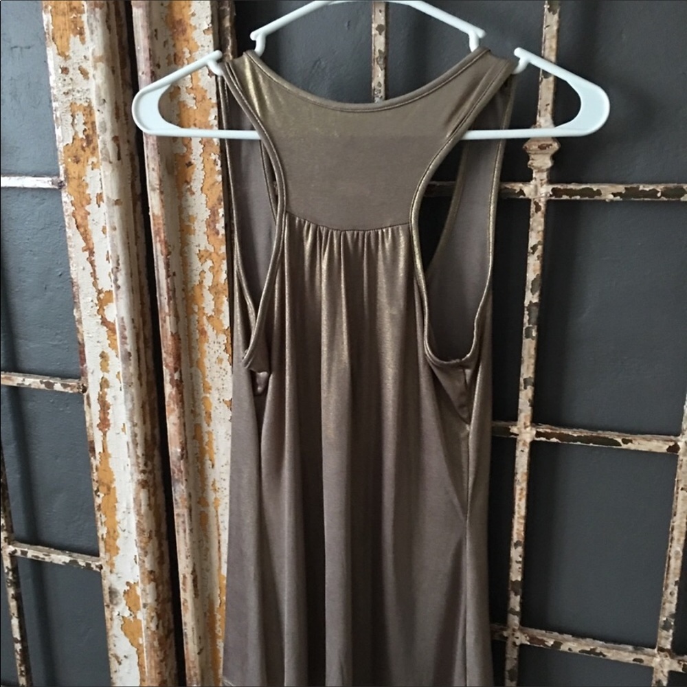 Studio Y Metallic Gold Racer Back Tunic Tank Top M - Picture 2 of 3